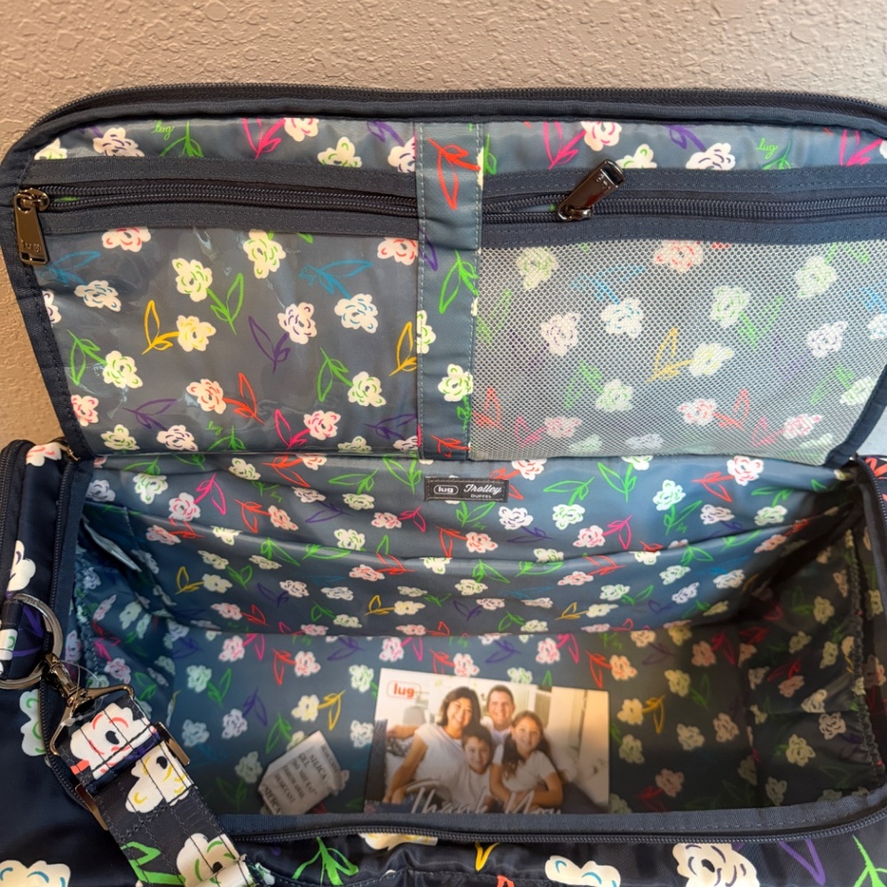 LUG Bright Floral Trolley Duffel~NEW with tags - Picture 4 of 16